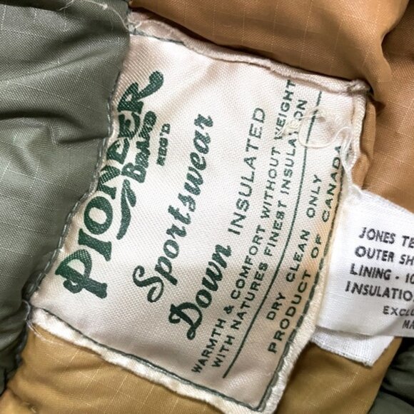 Vintage Pioneer Brand Sportswear Green Quilted Down Filled Snow Pants S - Picture 3 of 16